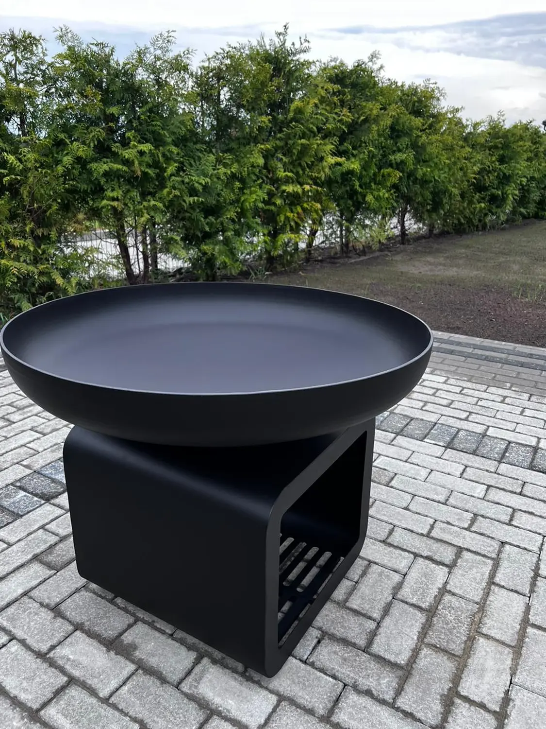 Костровая чаша «Глубокая СUBE» 800 мм