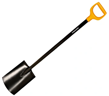 Fiskars, Лопата с закругленным лезвием SolidTM 