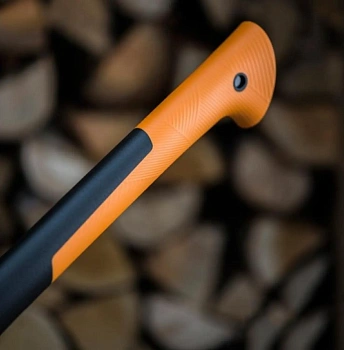 Fiskars, Промо-набор топор-колун Х21 + универсальный нож, арт 1025436 